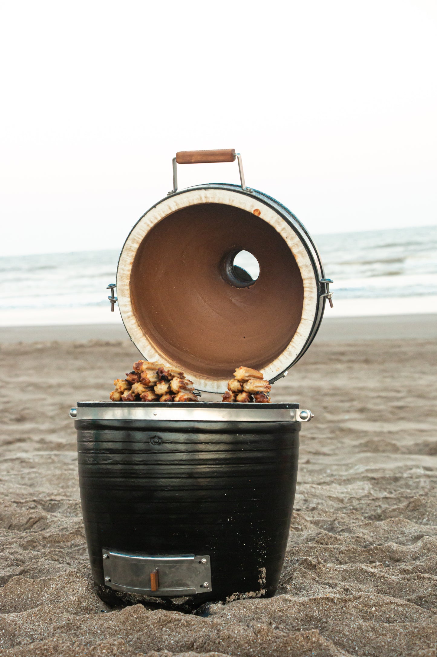 Kamado (delivery time to be confirmed)