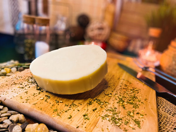 provolone cheese, cheese in Dubai