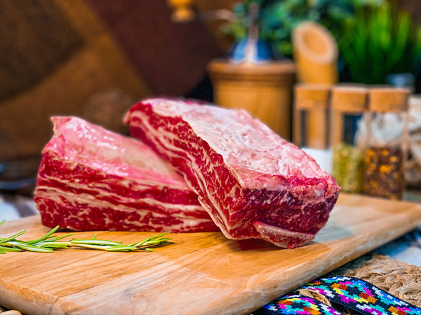 short ribs, fresh beef in Dubai, short ribs in Dubai, beef delivery, steak