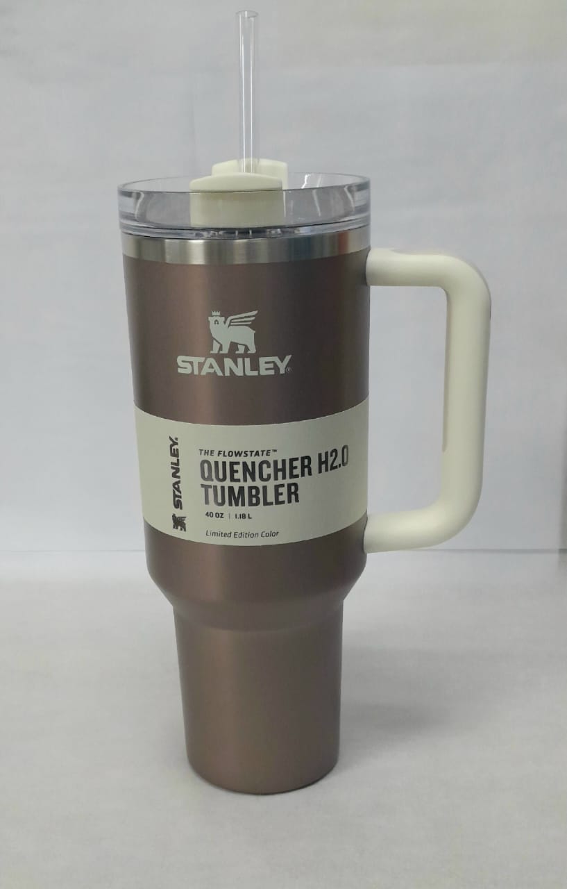Stanley_tumbler_brown_quencher_las_pampas_dubai_uae1